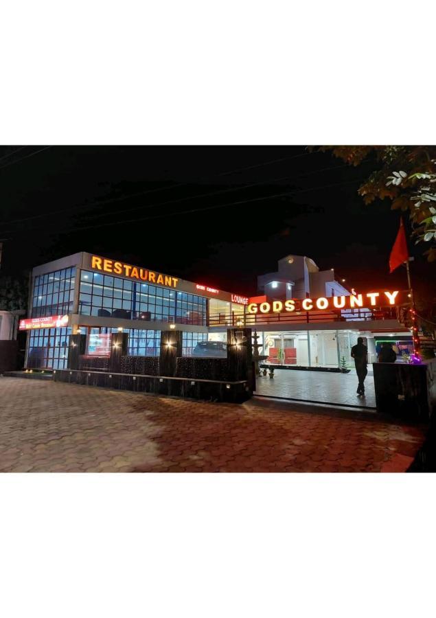 Gods County Hotels & Resorts Tarapith Eksteriør billede