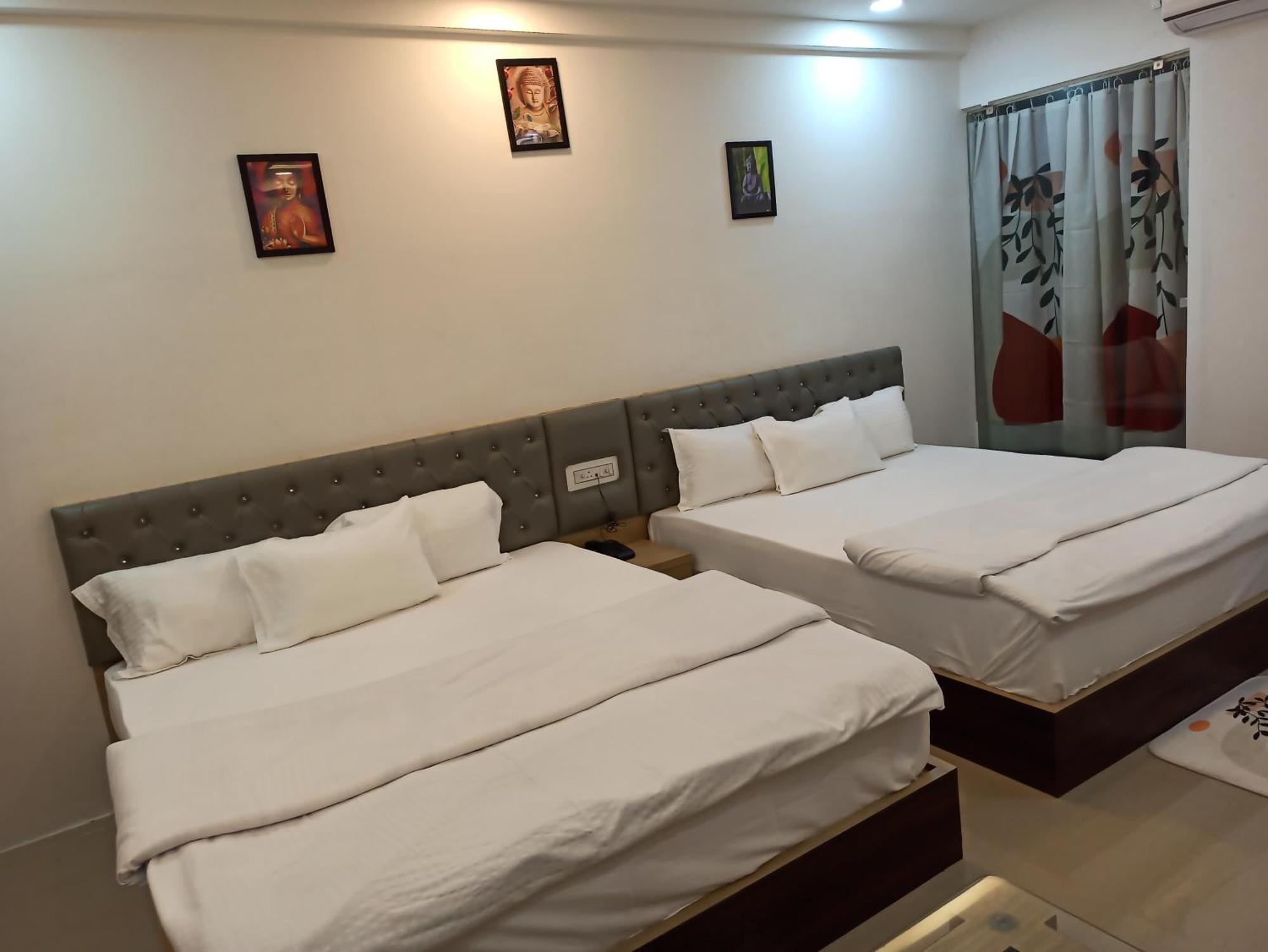 Gods County Hotels & Resorts Tarapith Eksteriør billede